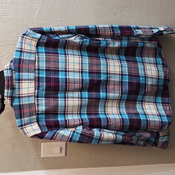 American Eagle Plaid Heritage Flannel - Picture 3 of 9